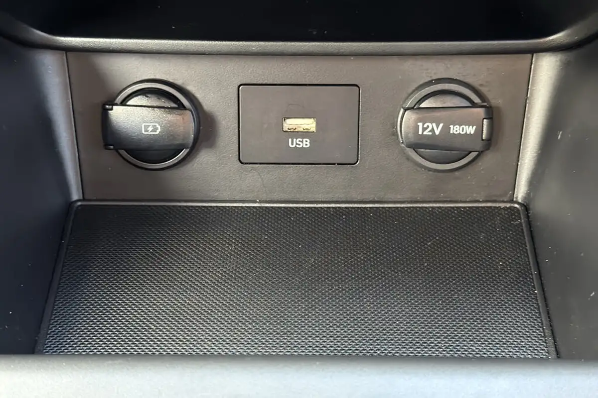 2021-hyundai-kona-16-gdi-se-connect-big-21
