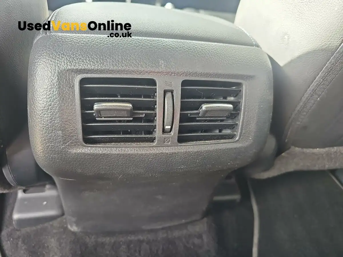 2021-nissan-navara-23dci-tt-n-guard-8-navileathersunroof-auto-big-33
