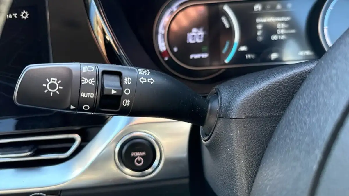2021-kia-e-niro-ev-3-big-37