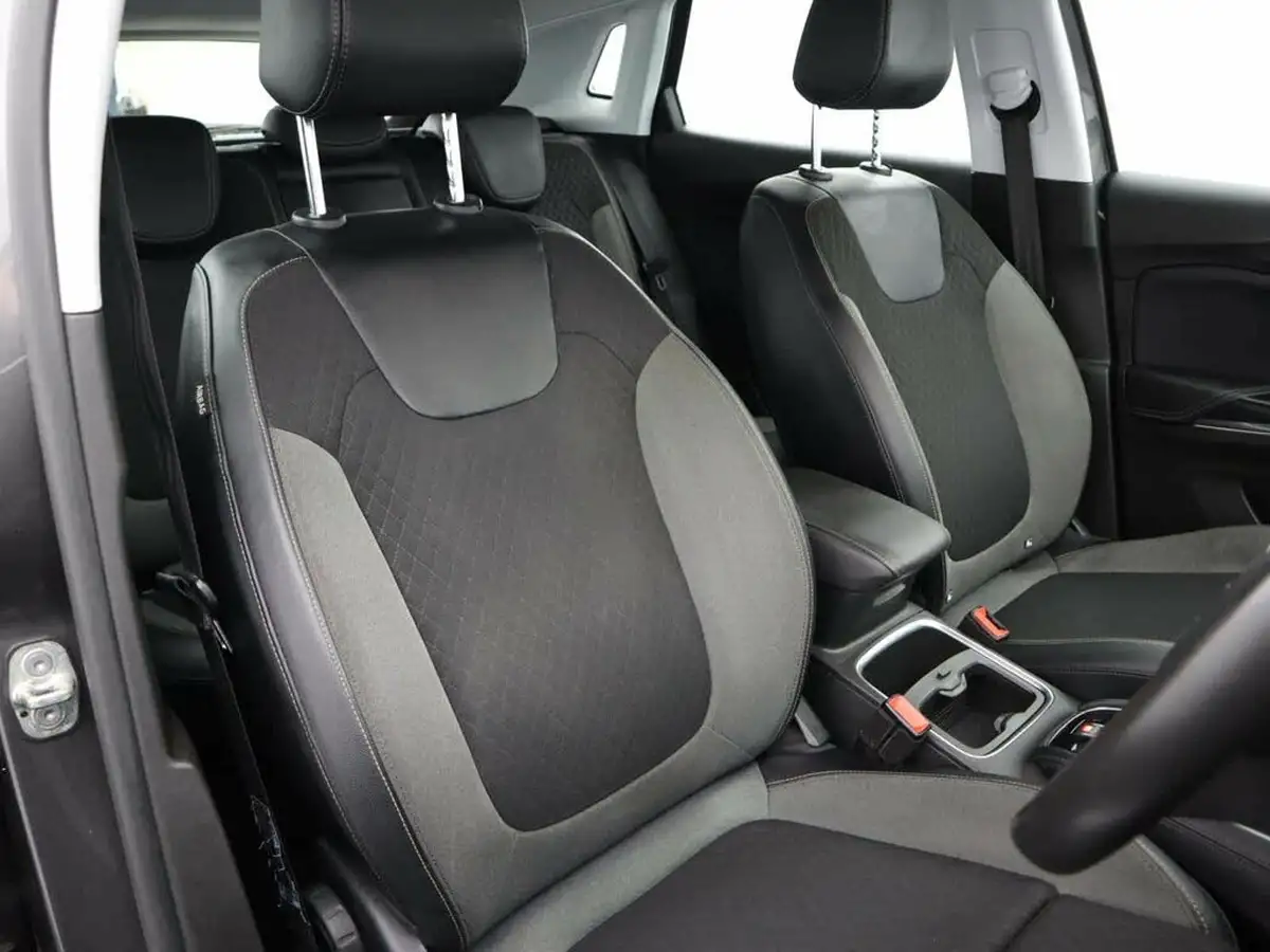 2019-vauxhall-grandland-x-12-sport-nav-auto-big-7