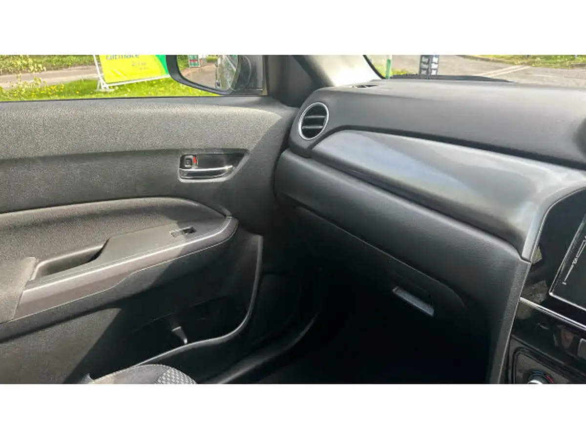 2020-suzuki-vitara-14-boosterjet-sz-t-140ps-auto-big-24