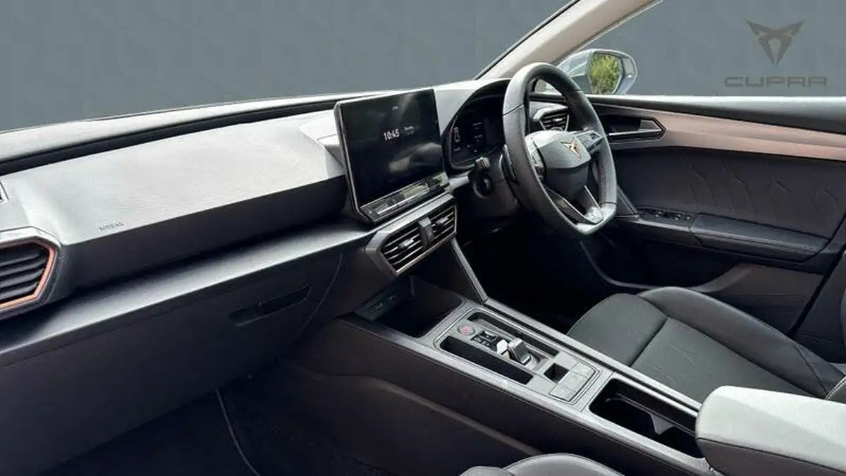 2024-cupra-leon-nf-15-etsi-v1-design-edition-hatchback-big-1