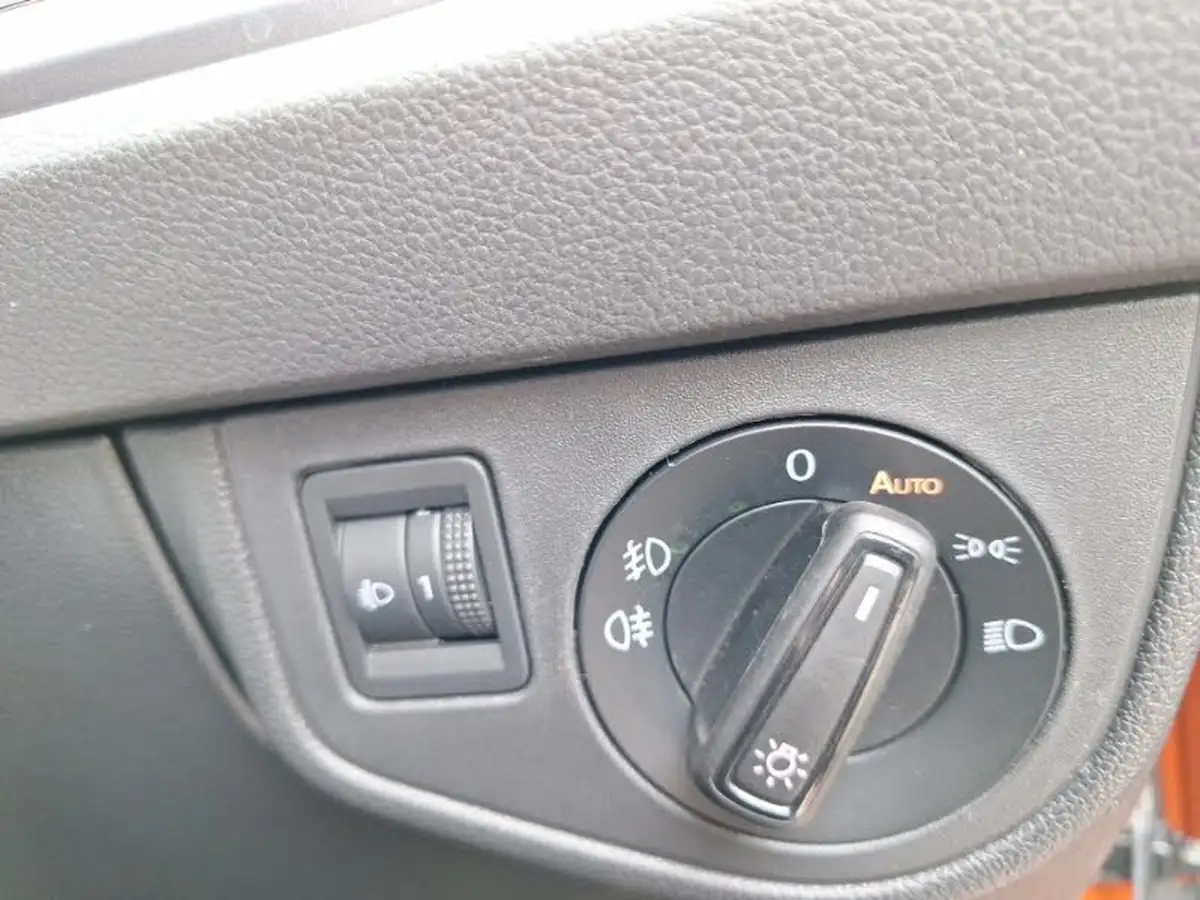 2021-volkswagen-polo-10-tsi-active-dsg-big-14
