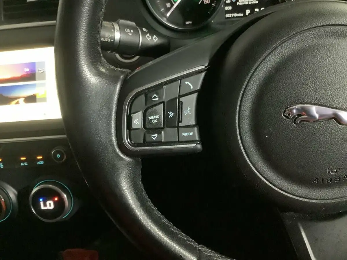 2018-jaguar-e-pace-20-i4d-s-awd-ss-auto-big-15
