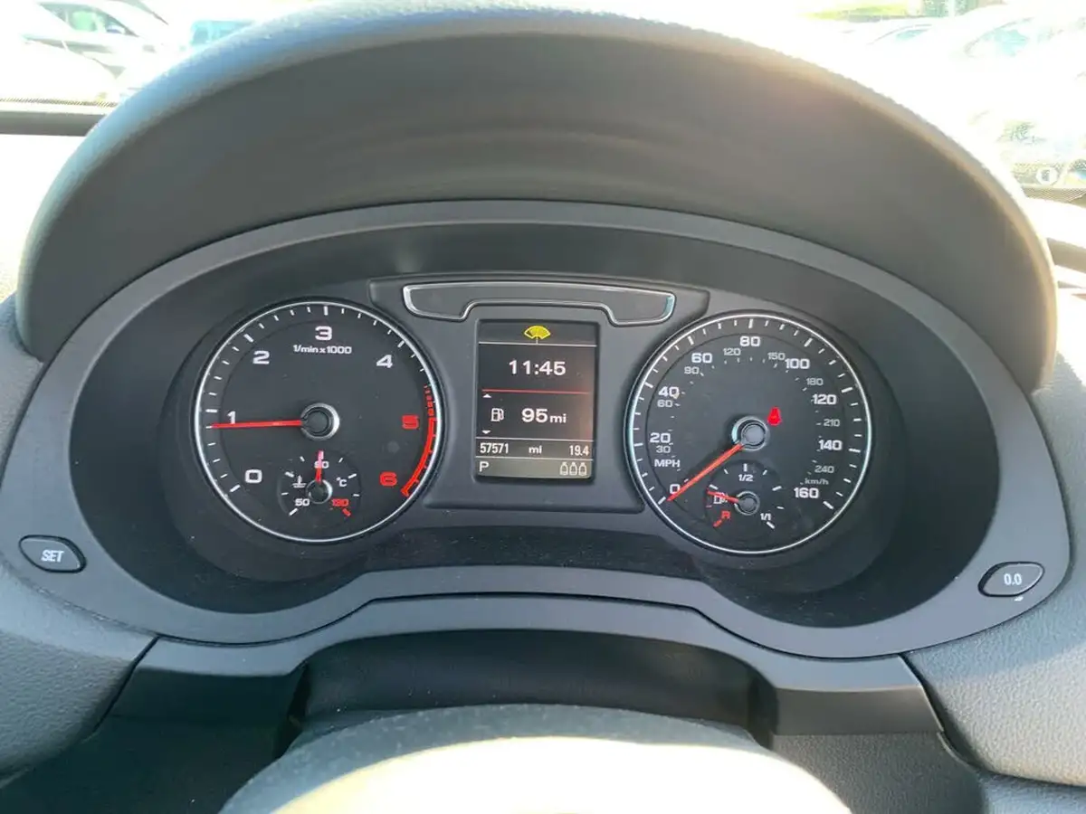2017-audi-q3-20-tdi-quattro-s-line-edition-150ps-tronic-big-14