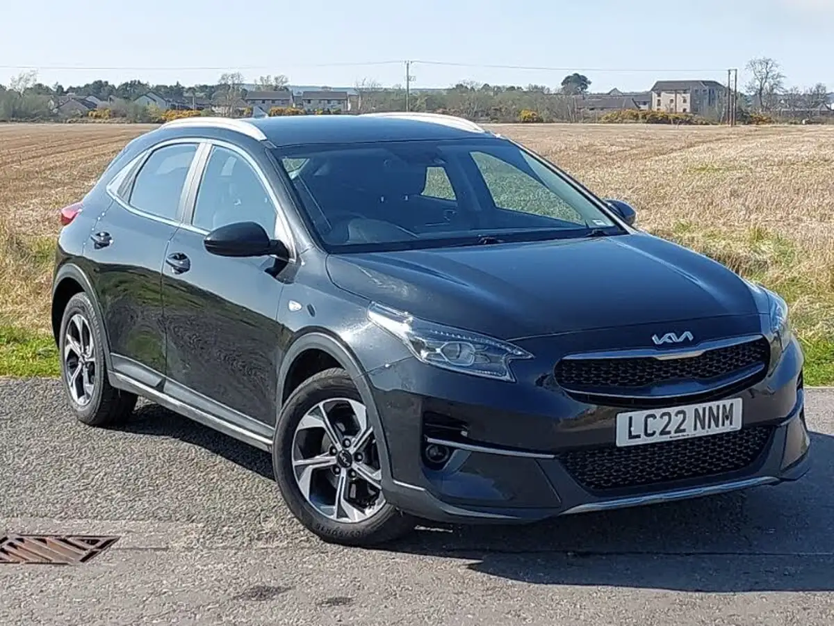 2022-kia-xceed-10-t-gdi-2-big-0