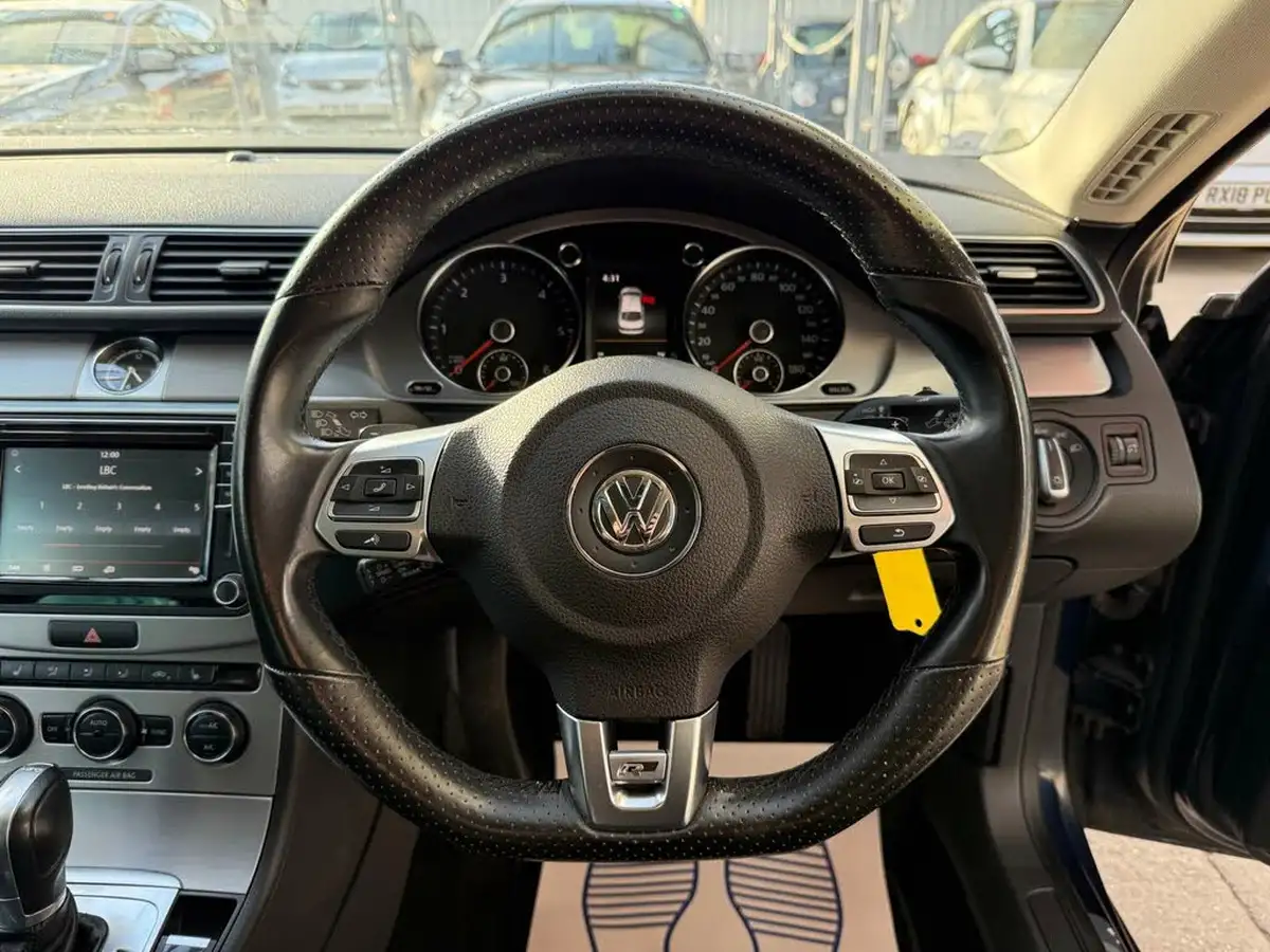 2016-volkswagen-cc-20tdi-r-line-184ps-dsg-big-29