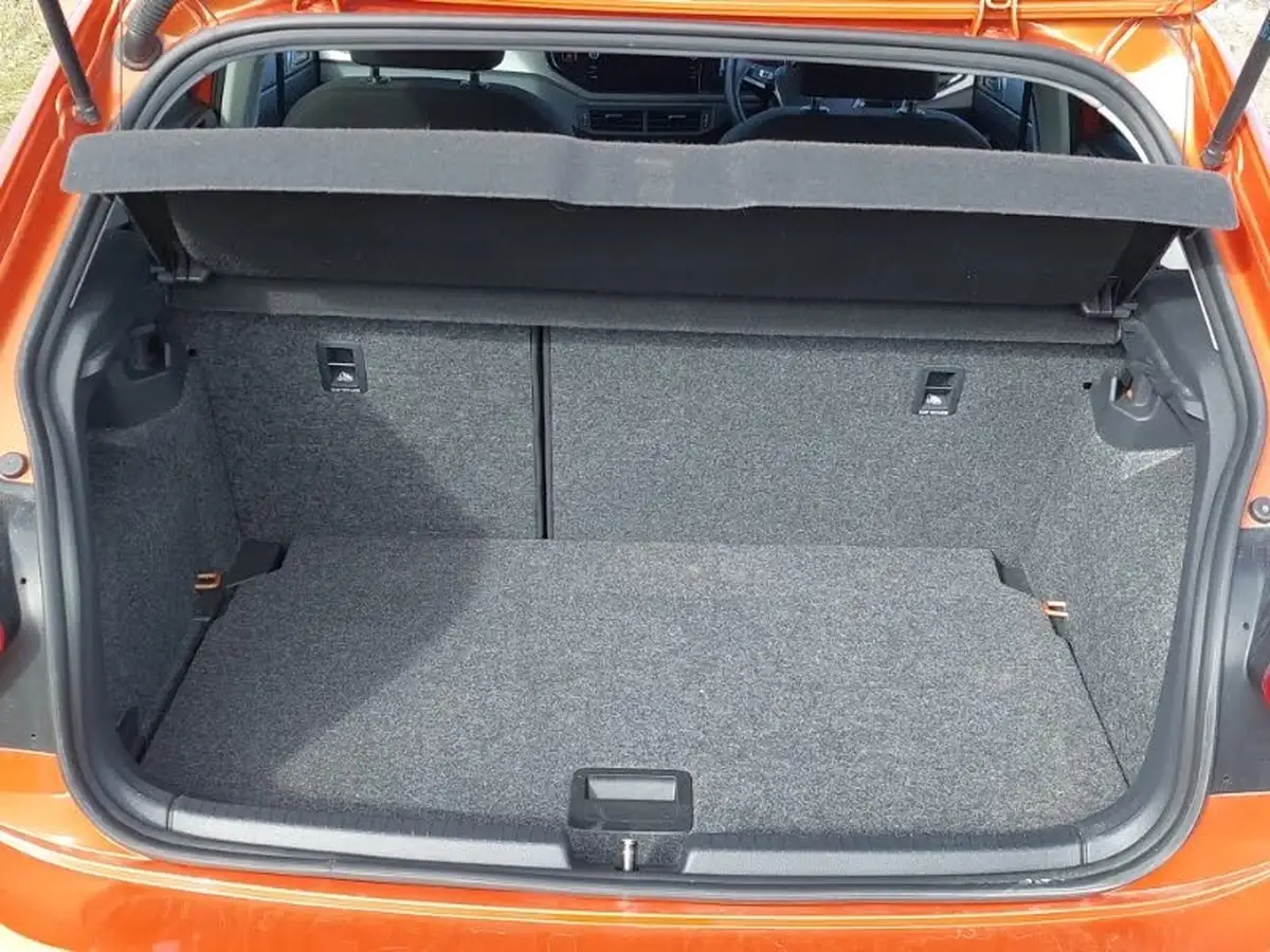 2018-volkswagen-polo-10-tsi-se-big-7