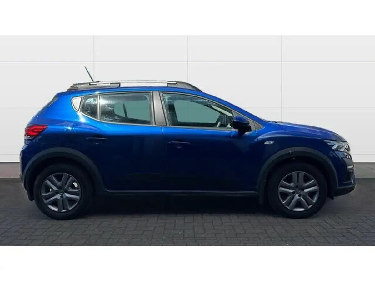2022-dacia-sandero-stepway-10-tce-comfort-90bhp-big-4