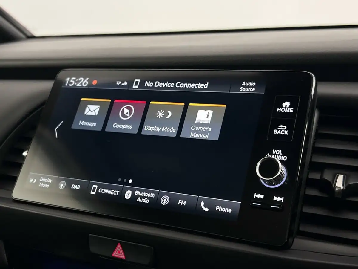 2023-honda-jazz-15-i-mmd-sr-big-20