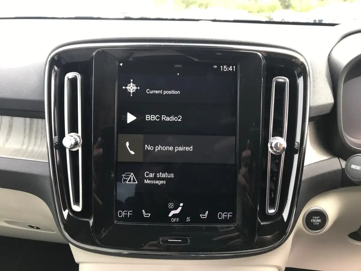 2020-volvo-xc40-20-t4-inscription-pro-big-17