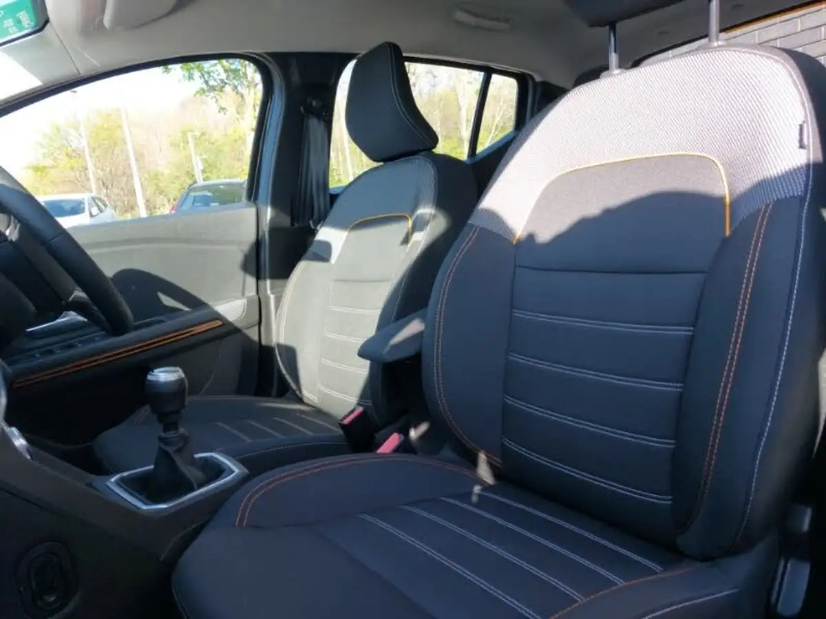 2022-dacia-sandero-stepway-10-tce-prestige-90bhp-big-11