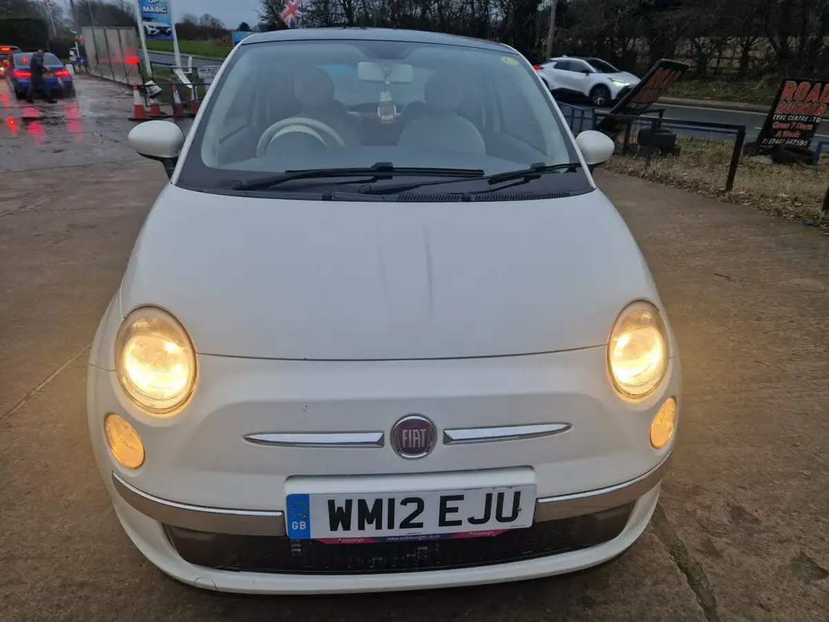 2012-fiat-500-12-lounge-ss-big-6