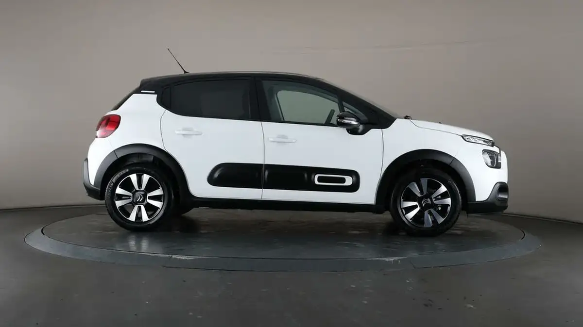 2024-citroen-c3-12-puretech-plus-83ps-big-7