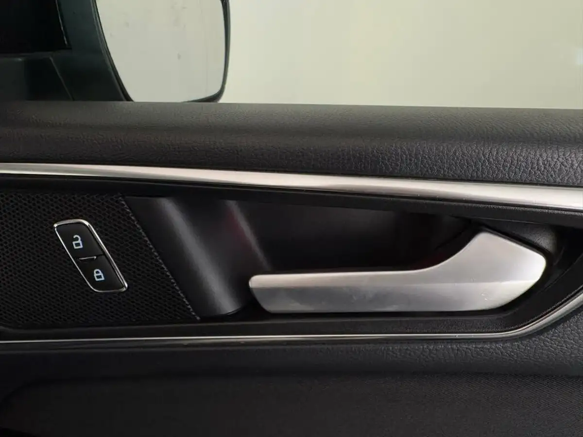 2020-ford-galaxy-20-titanium-190ps-auto-big-18