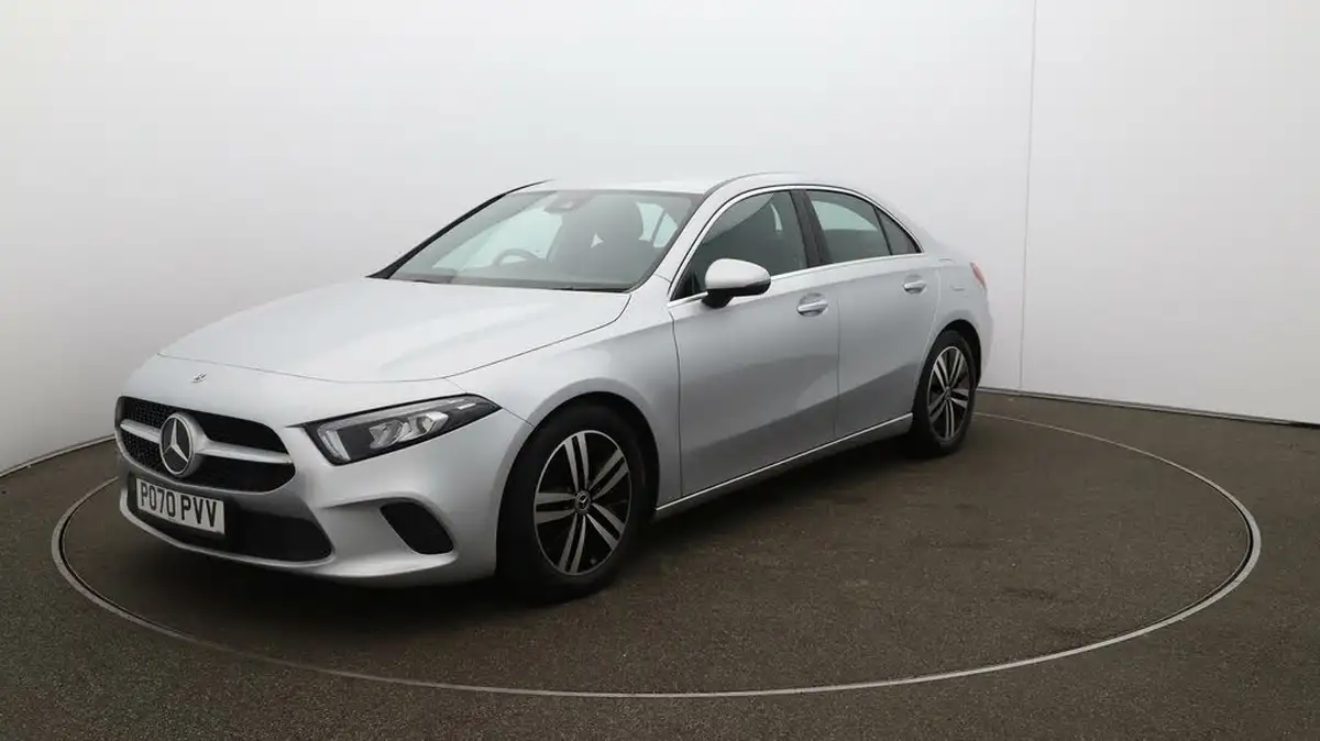 2020-mercedes-benz-a-class-13-a200-sport-saloon-4d-big-3