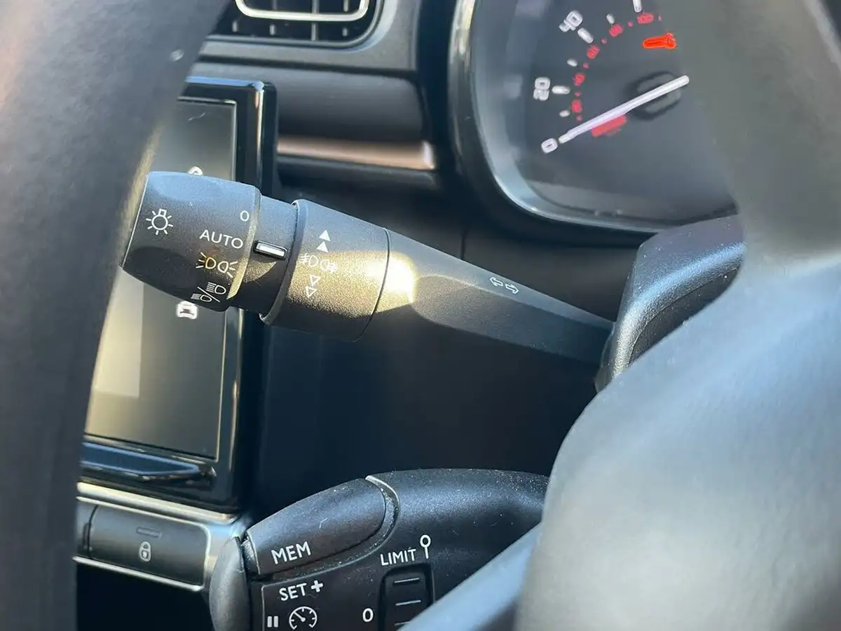 2020-citroen-c3-12-puretech-origins-83ps-big-12