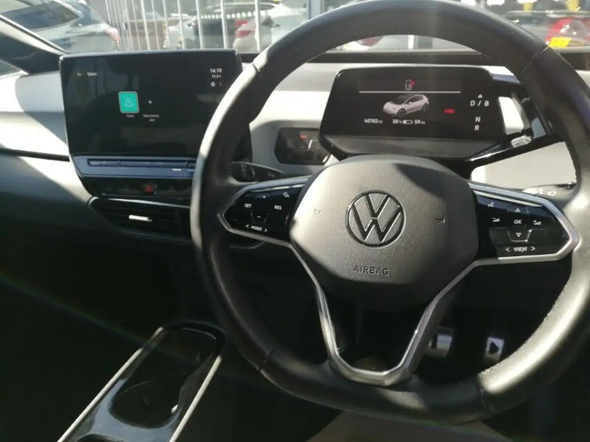 2022-volkswagen-id3-e-family-204ps-performance-big-6