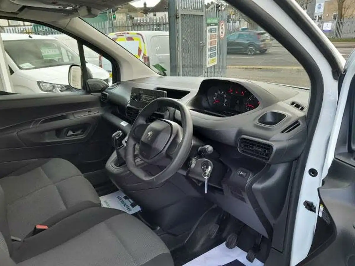 2021-peugeot-partner-15-bluehdi-1000-grip-100ps-eu6dt-big-20
