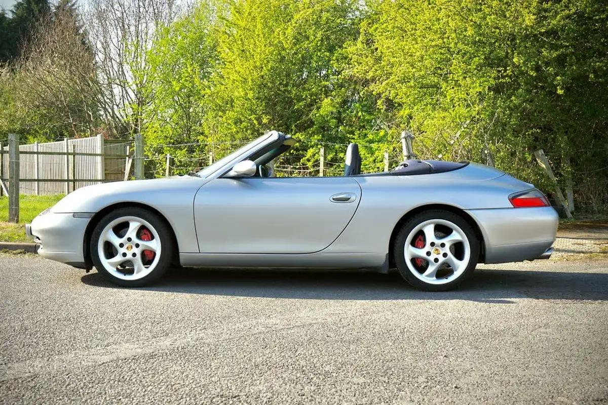 2000-porsche-911-34-carrera-tiptronic-s-cabriolet-auto-big-24