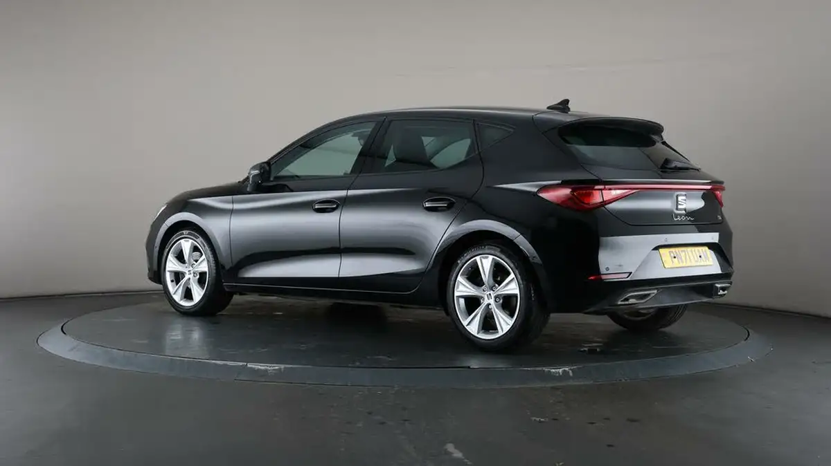 2021-seat-leon-10-tsi-evo-fr-hatchback-big-5
