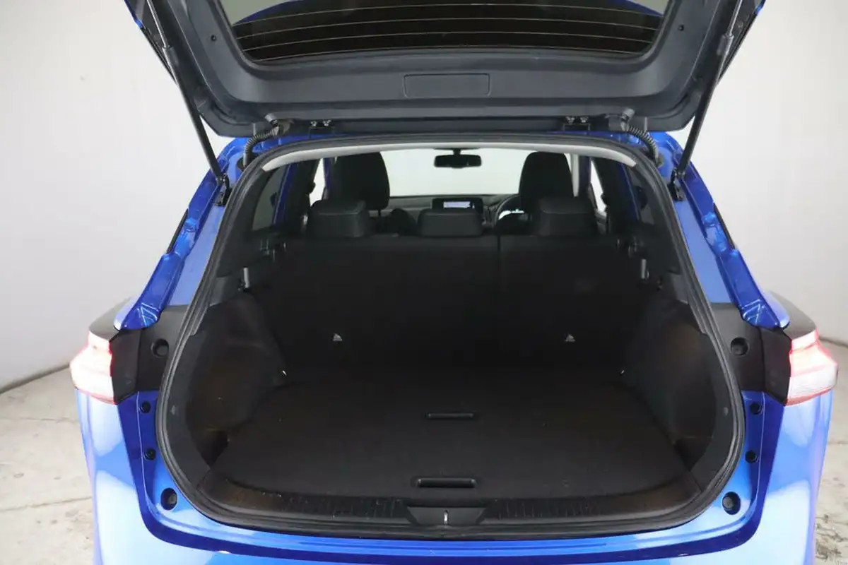 2022-nissan-qashqai-13-dig-t-n-connecta-140ps-big-12