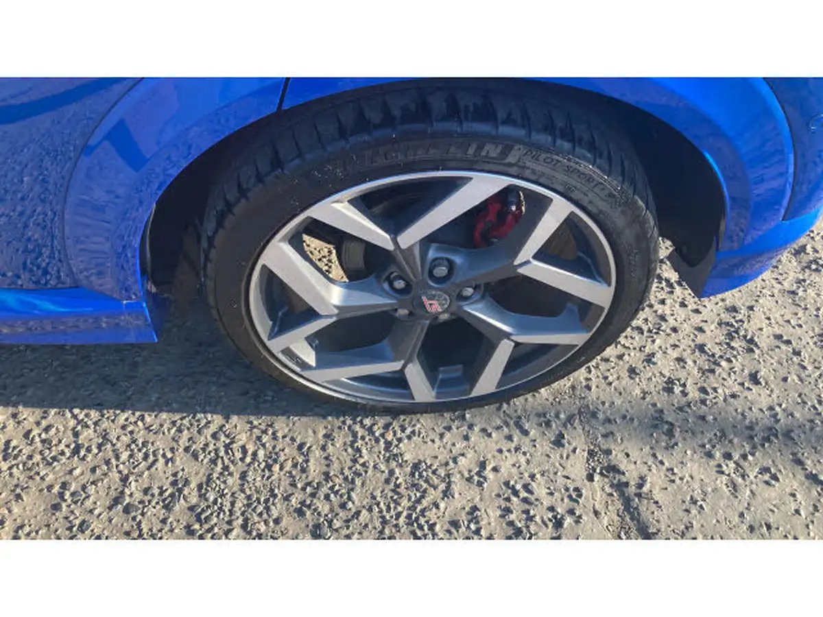 2023-ford-puma-suv-15-st-big-37