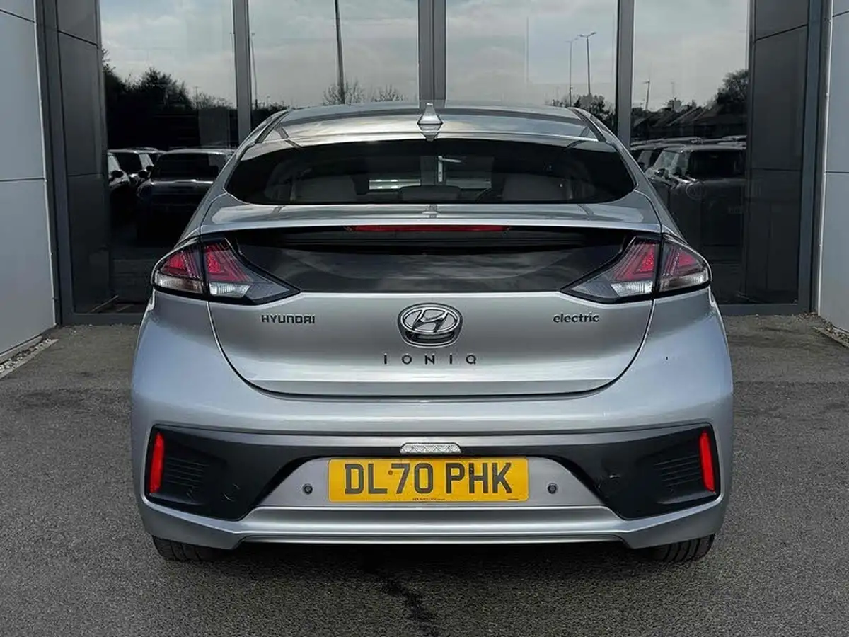 2020-hyundai-kona-e-premium-136ps-39kwh-big-13