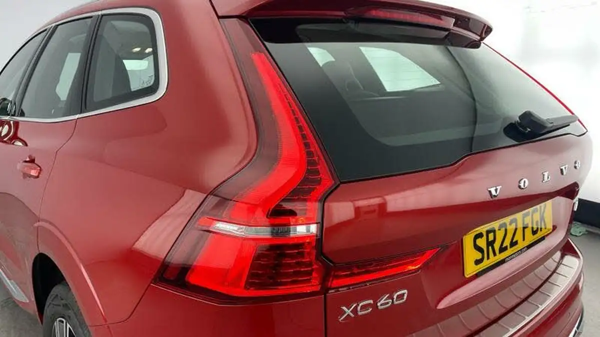 2021-volvo-xc60-20td-b4-inscription-awd-big-26