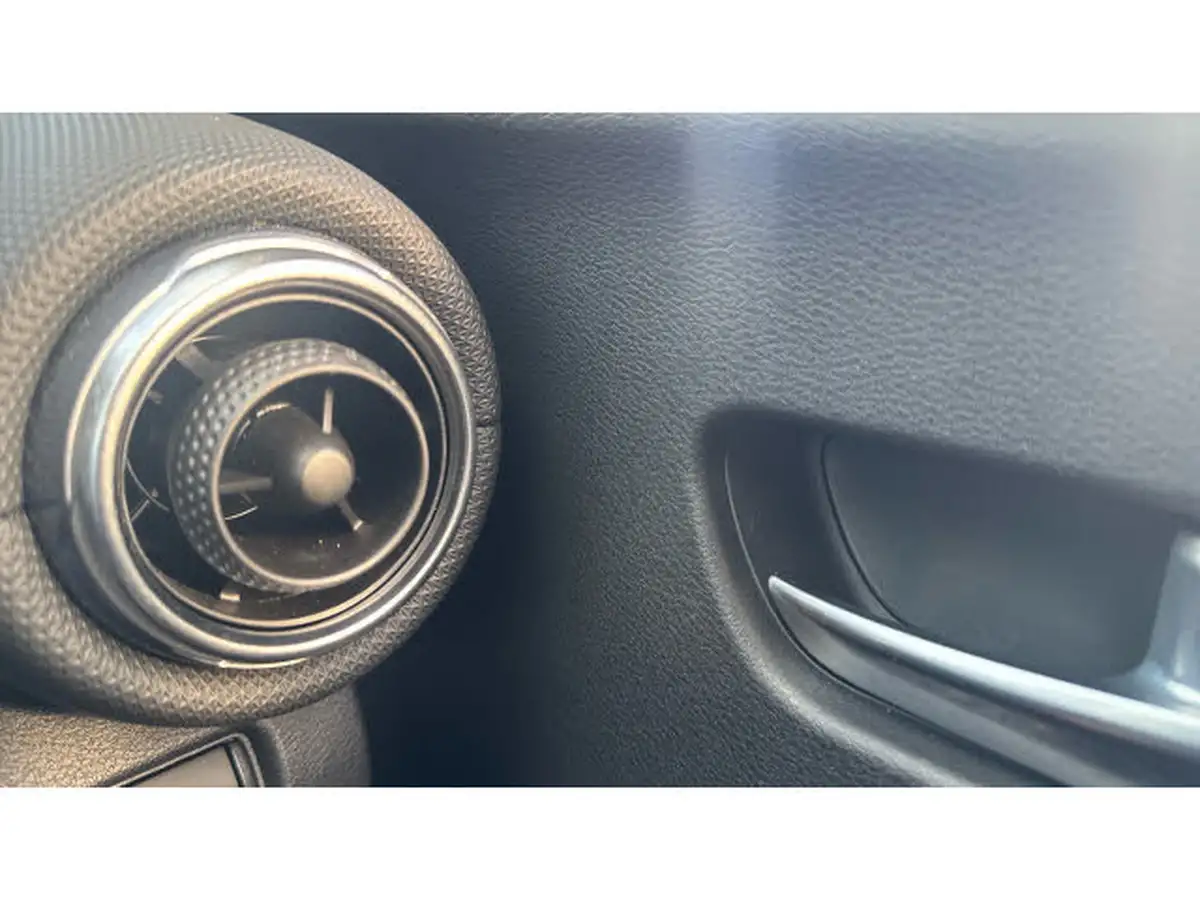 2023-nissan-juke-10-dig-t-acenta-dct-big-35
