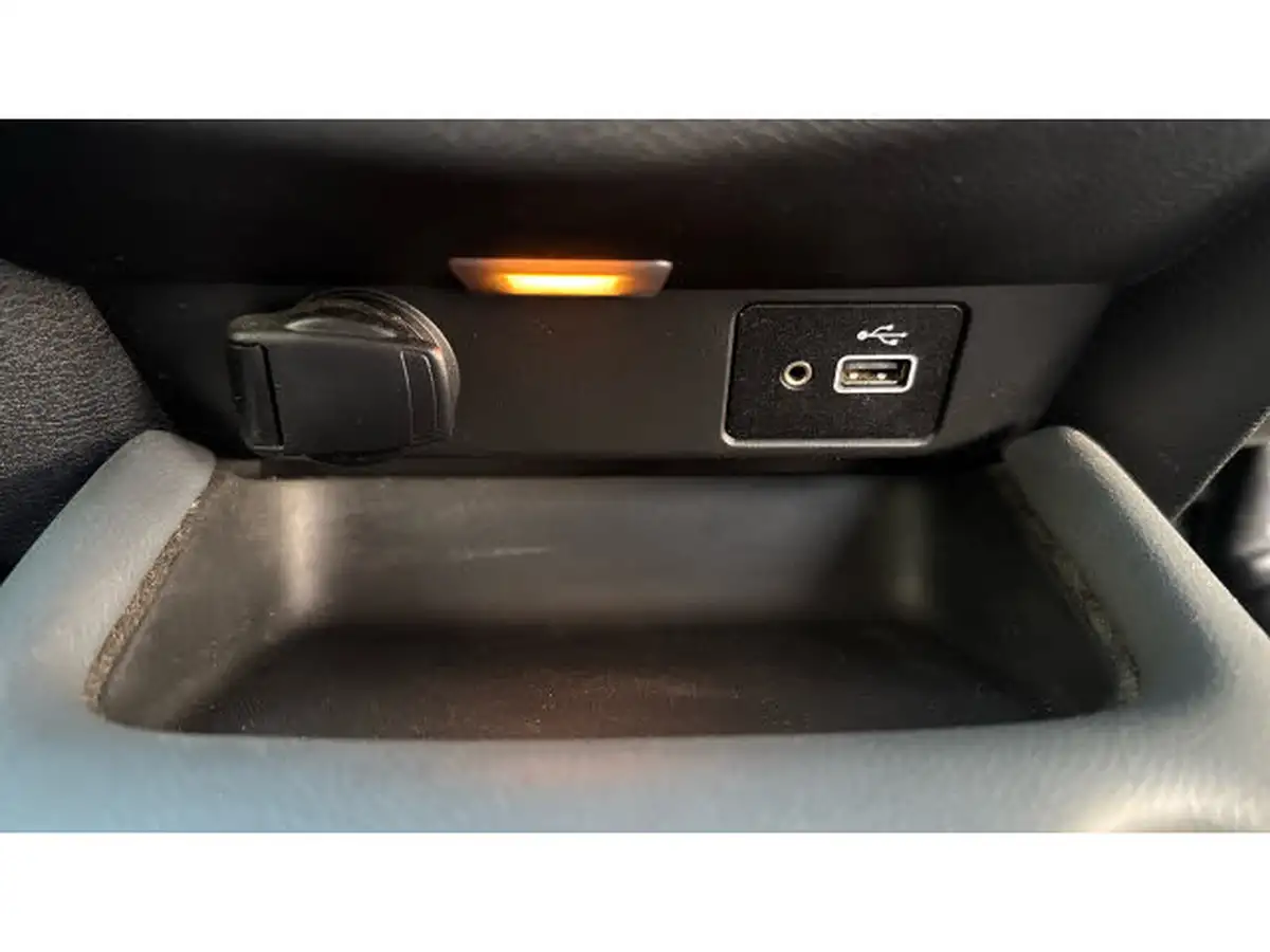 2022-nissan-juke-10-dig-t-tekna-dct-big-33