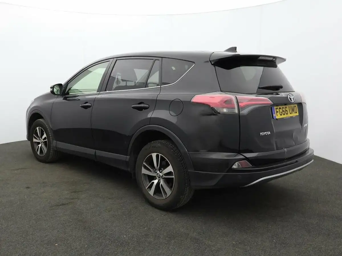 2016-toyota-rav4-20d-4d-business-edition-tss-navi-big-4