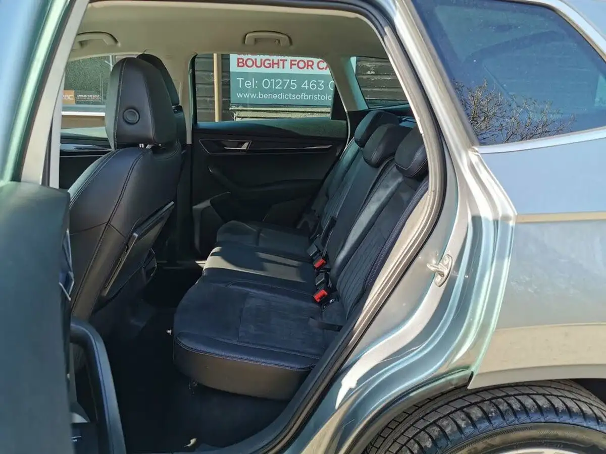 2019-skoda-karoq-15-tsi-se-l-dsg-big-26