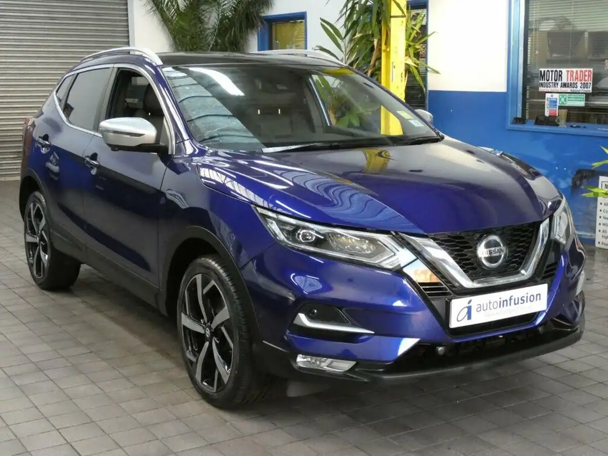 2019-nissan-qashqai-13-dig-t-tekna-160ps-big-0