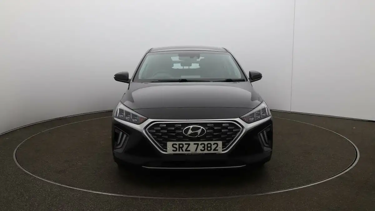 2021-hyundai-ioniq-16-gdi-premium-hybrid-big-2