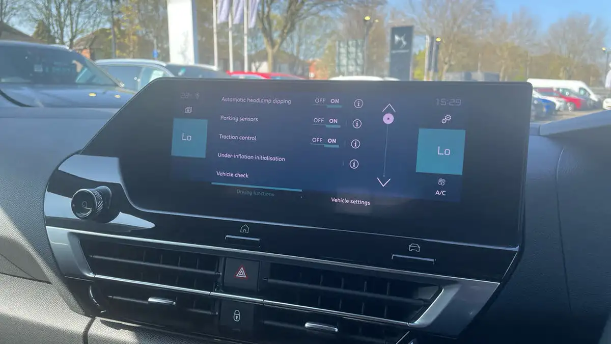 2021-citroen-c4-e-shine-plus-big-29
