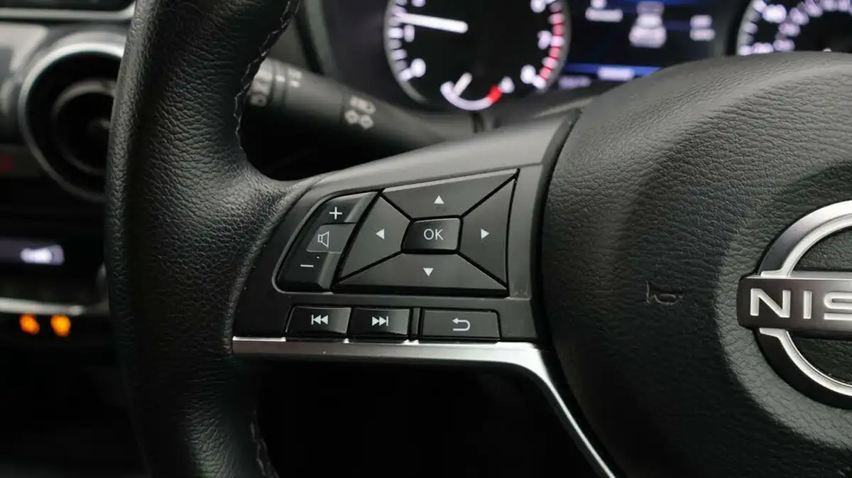 2023-nissan-juke-10-dig-t-n-connecta-big-23
