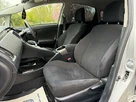 2014-toyota-prius-small-23