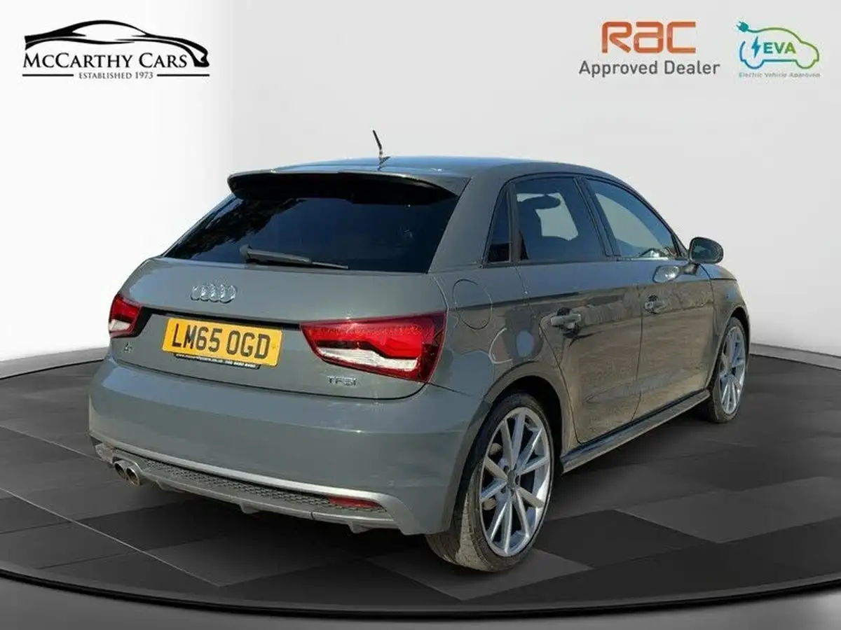 2015-audi-a1-14-s-line-125ps-ss-sportback-5d-1395cc-tronic-big-14