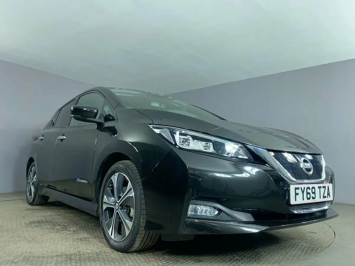 2020-nissan-leaf-e-3zero-big-10