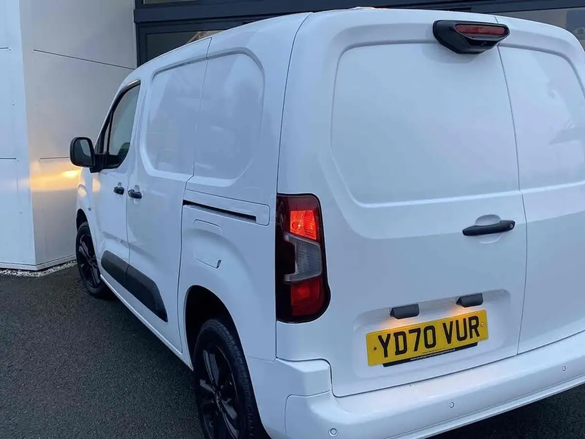 2020-citroen-berlingo-15bluehdi-1000-driver-100pseu6dt-e-ss-panel-driver-1499cc-big-14