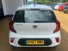 2017-kia-picanto-10-1-small-7