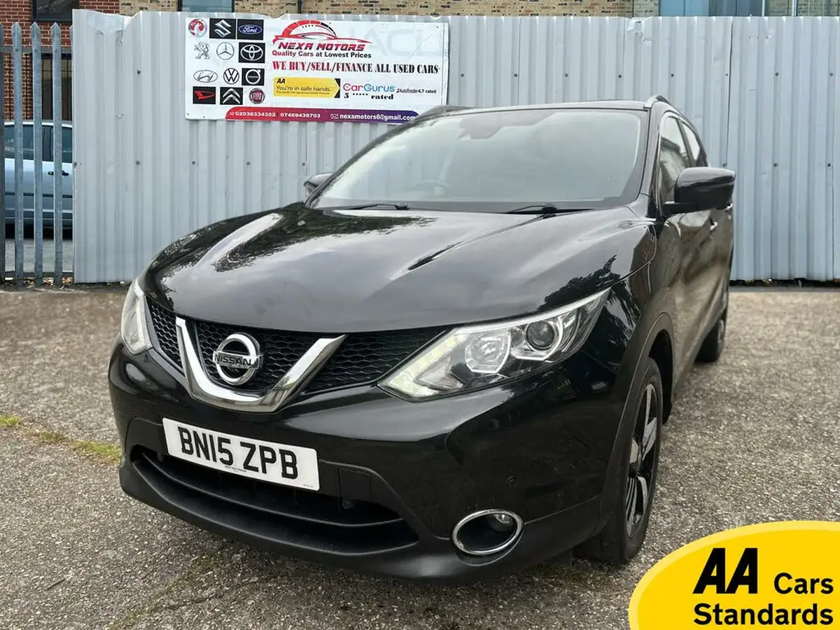 2015-nissan-qashqai-12-n-tec-big-14