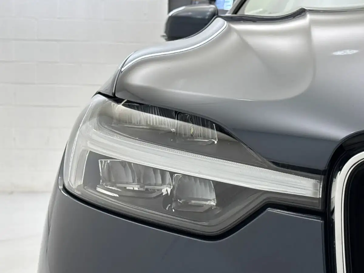 2021-volvo-xc60-20-b5-inscription-awd-big-32