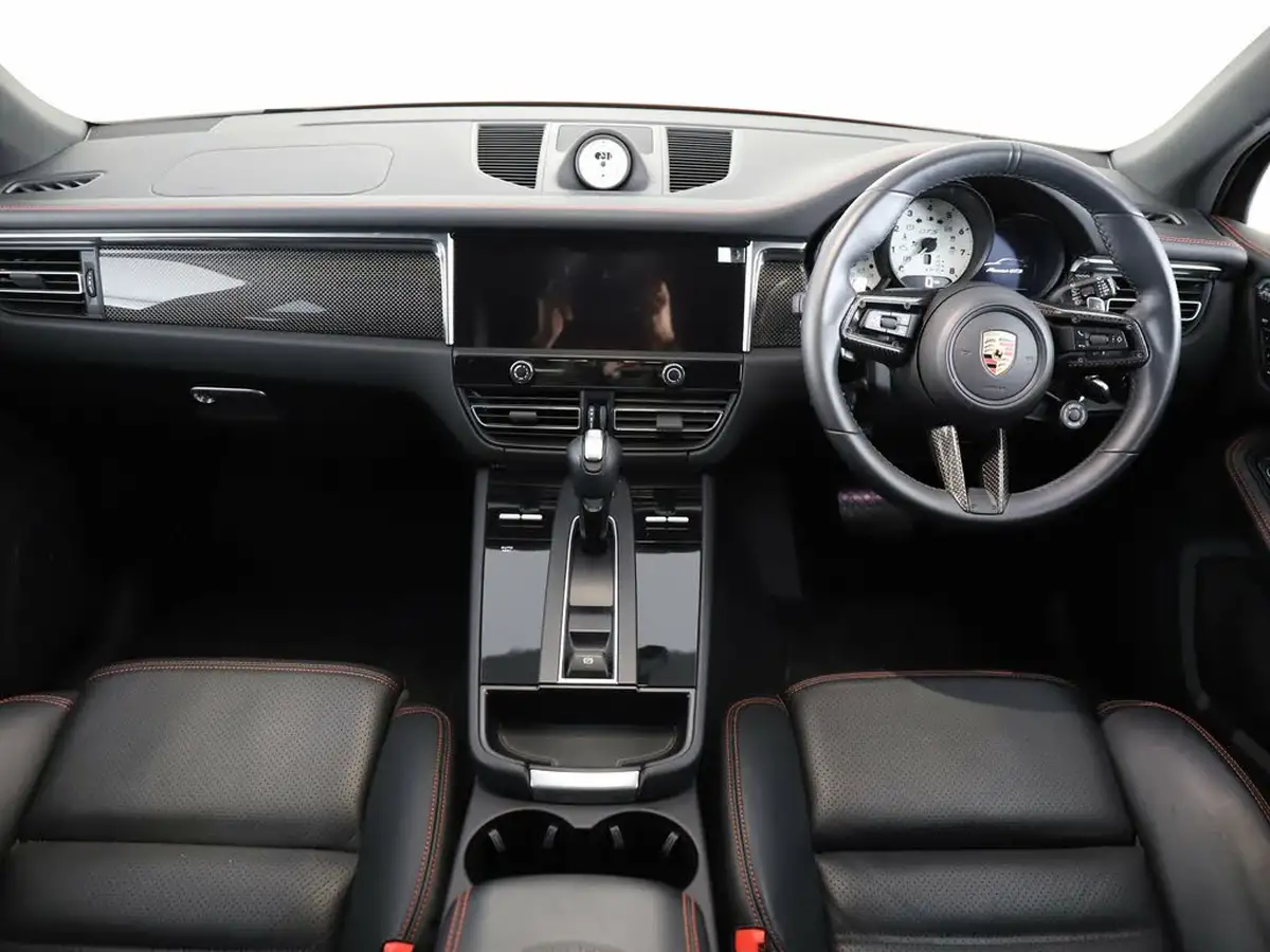2023-porsche-macan-29-v6-gts-big-8