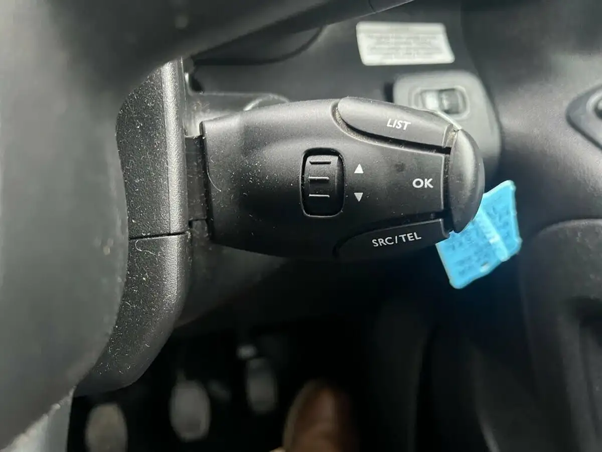 2021-toyota-proace-city-15d-active-100hpeu6dt-e-big-34