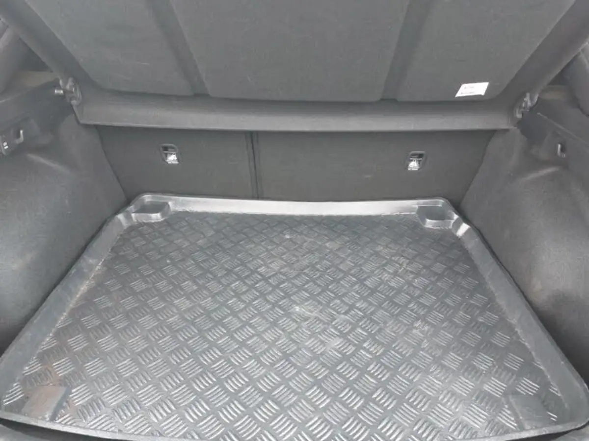 2022-kia-xceed-10-t-gdi-2-big-7