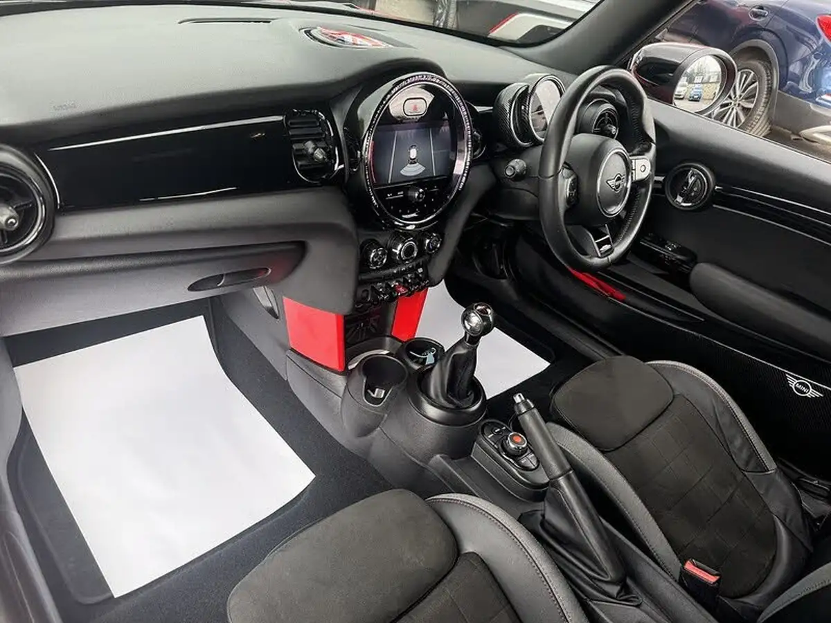 2021-mini-cooper-20-cooper-s-sport-hatchback-3d-big-9