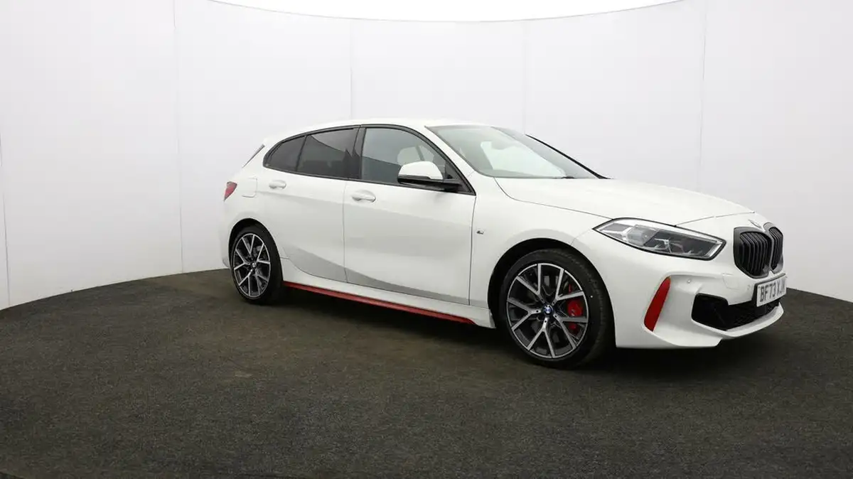 2024-bmw-1-series-20-128ti-lcp-big-39