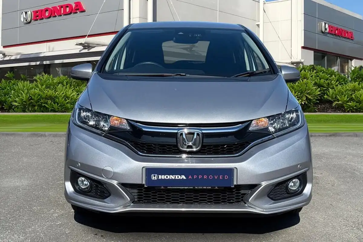 2019-honda-jazz-13-i-vtec-ex-cvt-big-3